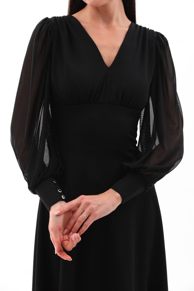 Yerli krep tül detaylı,kloş maxi şık elbise